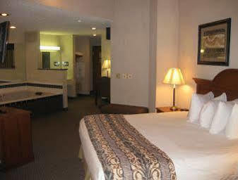 Baymont By Wyndham Lemars 2*