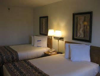 Hotel Baymont By Wyndham Lemars