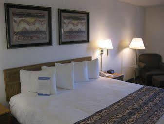 Baymont By Wyndham Lemars Hotel
